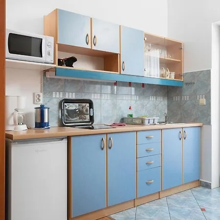 Studio-apartment Fur 2 Personen Lejlighed